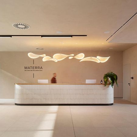 Hotel Materra Осиек Экстерьер фото